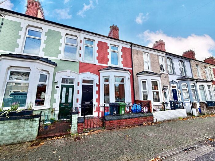 3 Bedroom Terraced House For Sale In Pomeroy Street, Cardiff, CF10