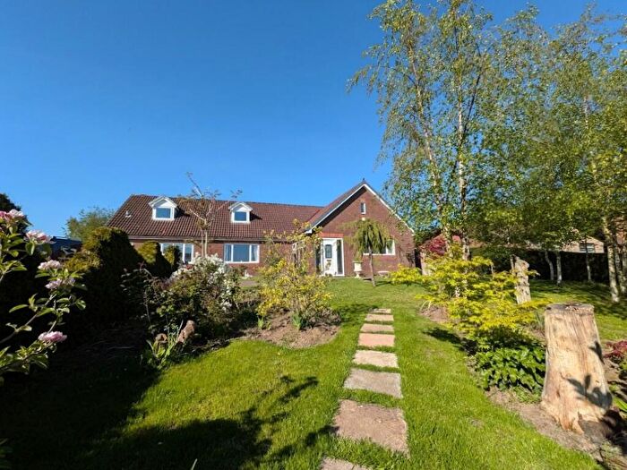 4 Bedroom Detached Bungalow For Sale In High Green, Newton Aycliffe, DL5