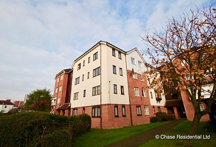 2 Bedroom Flat To Rent In Tylers Court, Vicars Bridge Close, Wembley, HA0