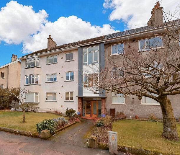 2 Bedroom Flat For Sale In Well Street, West Kilbride, KA23
