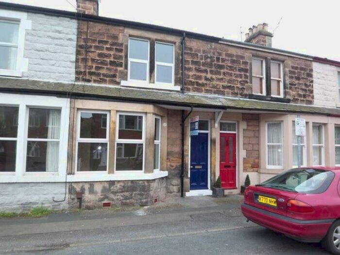 2 Bedroom Terraced House To Rent In Silverfields Road Harrogate, HG1