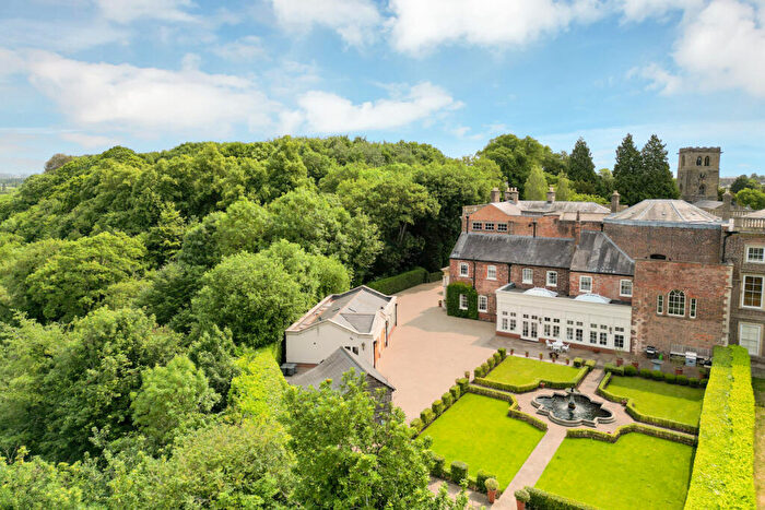 6 Bedroom Country House For Sale In Holgate, Clifton Village, NG11