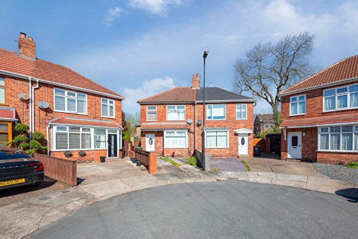 2 Bedroom Semi-Detached House For Sale In Garden Croft, Forest Hall, NE12