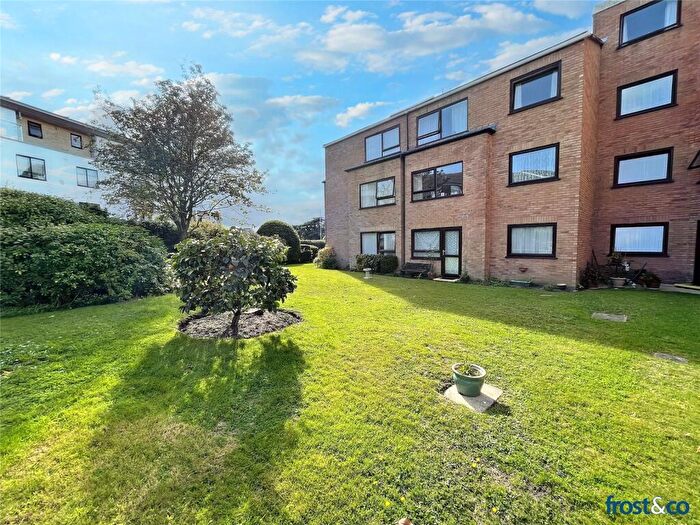 1 Bedroom Retirement Property For Sale In Seldown Road, Poole, Dorset, BH15