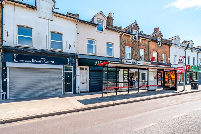 2 Bedroom Flat To Rent In Footscray Road, SE9