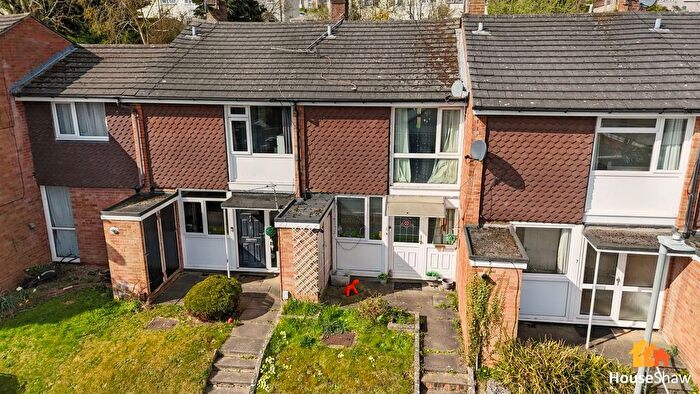 2 Bedroom Terraced House For Sale In Abbotts Vale, Chesham, HP5