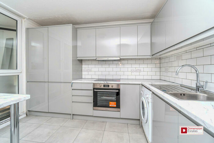 4 Bedroom Maisonette To Rent In St Lukes Estate, Peerless Street, Old Street, City Road, Angel, EC1V
