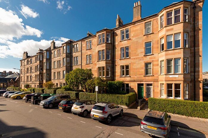 3 Bedroom Flat For Sale In / Spottiswoode Street, Edinburgh, EH9
