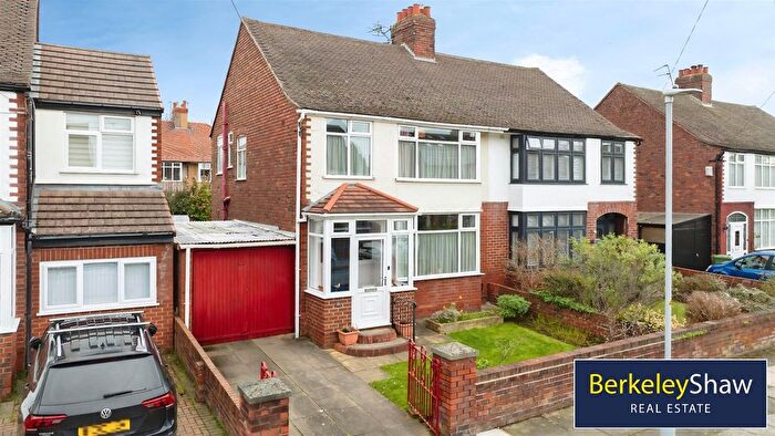 3 Bedroom Semi Detached House For Sale In Chetwood Avenue, Crosby, L23