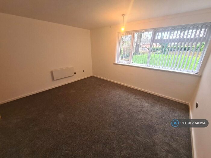 2 Bedroom Flat To Rent In Stockdale Place, Birmingham, B15