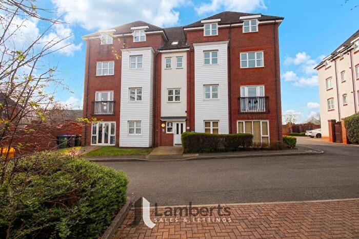 2 Bedroom Flat For Sale In Shottery Close, Ipsley, B98
