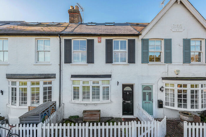 4 Bedroom Terraced House To Rent In Tilt Road, Cobham, KT11