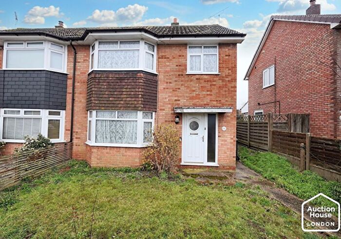 3 Bedroom Semi Detached House For Sale In Canterbury Road, Kennington, Ashford, Kent, TN24