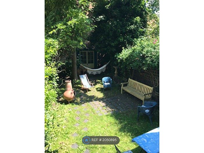 1 Bedroom Flat To Rent In London, London, SW4