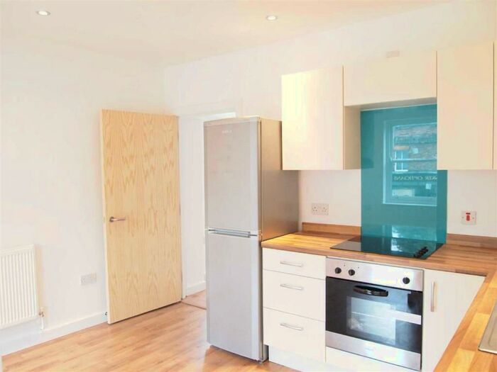 3 Bedroom Apartment To Rent In St Peters Street, Bedford, MK40
