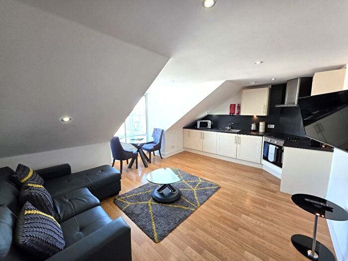 1 Bedroom Flat To Rent In Dee Street, City Centre, Aberdeen, AB11