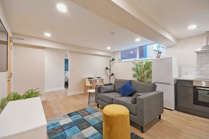 1 Bedroom Flat To Rent In Broomgrove Road, Sheffield, S10