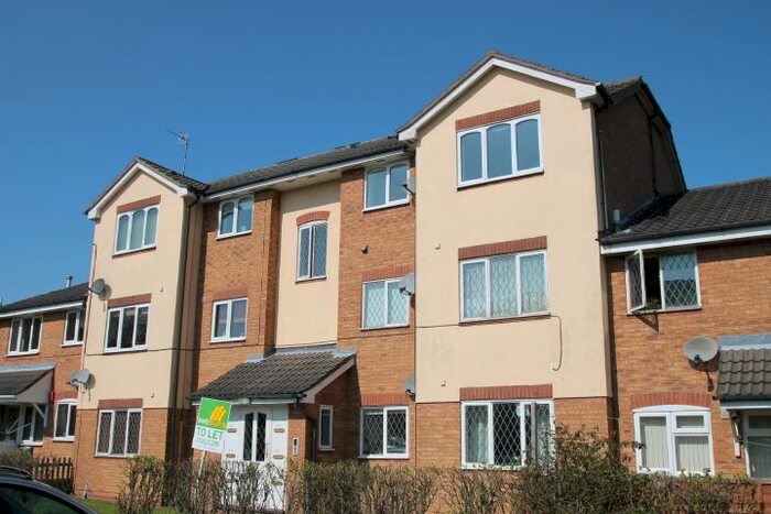 2 Bedroom Flat To Rent In Dadford View, DY5