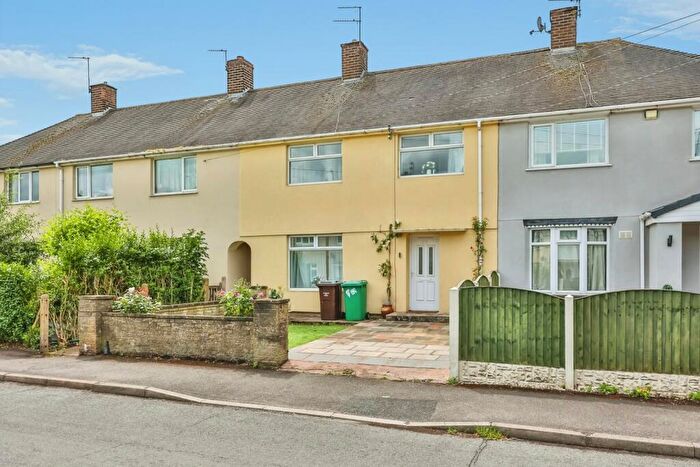 3 Bedroom Terraced House For Sale In Sturgeon Avenue, Clifton, Nottingham, NG11