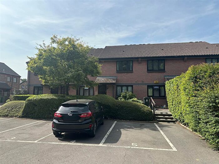 Studio For Sale In Northumberland Road, Maidstone, ME15
