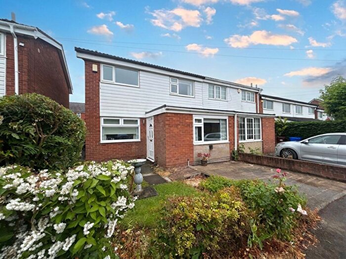 3 Bedroom End Of Terrace House For Sale In Simpson Grove, Worsley, M28