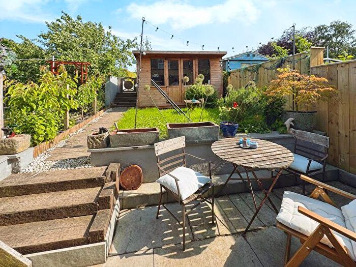 2 Bedroom Terraced House For Sale In South View, Clara Vale, NE40