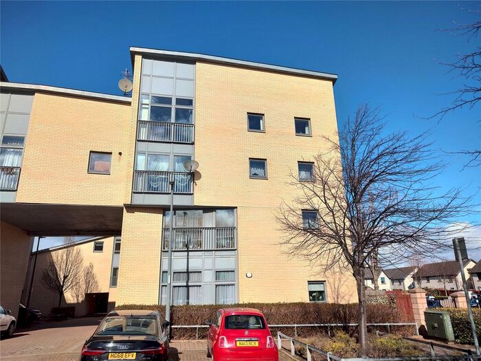 2 Bedroom Flat To Rent In Cakemuir Grove, Edinburgh, Midlothian, EH16