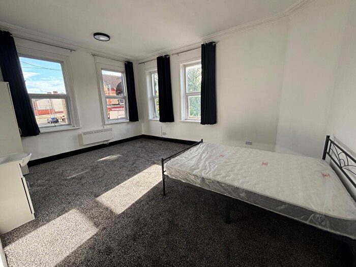 3 Bedroom Apartment To Rent In Lancaster Street, Walton, L9