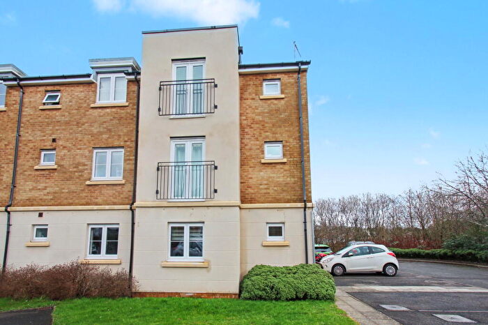 2 Bedroom Apartment For Sale In Druids Close, Caerphilly, CF83