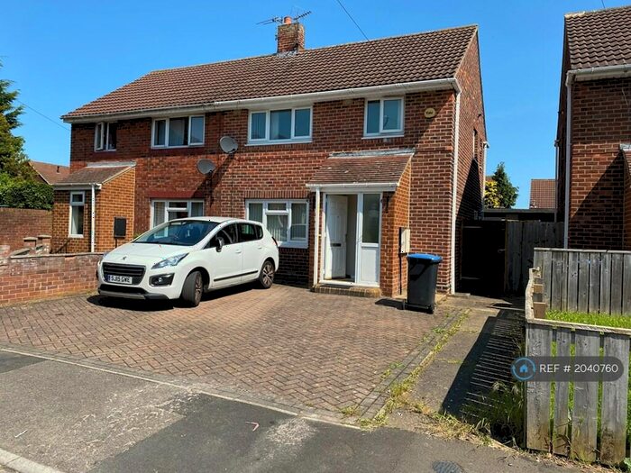3 Bedroom Semi-Detached House To Rent In Frankland Road, Durham, DH1