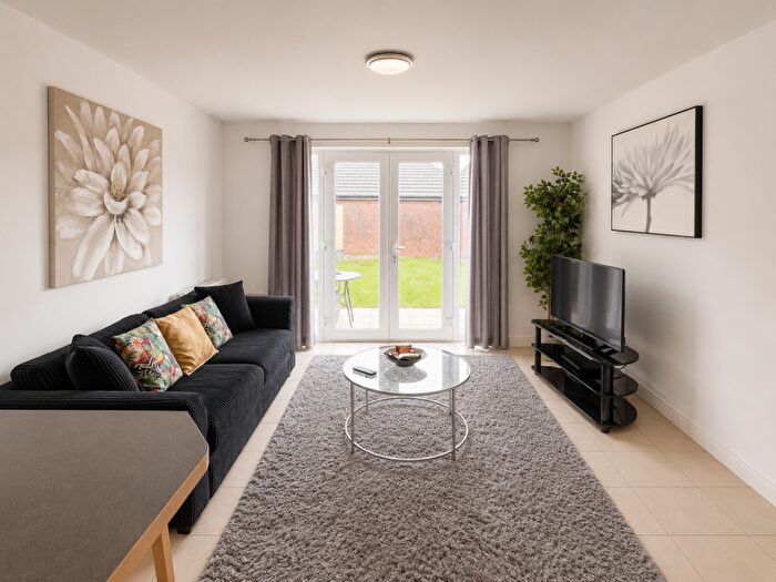 4 Bedroom Semi-Detached House To Rent In Filton Avenue, Horfield, Bristol, Bristol City, BS7