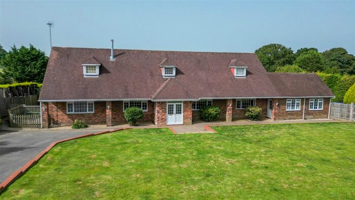 6 Bedroom Detached House For Sale In London Road, Flimwell, Wadhurst, TN5