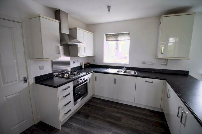 2 Bedroom Apartment To Rent In Lostock Lane, Bolton, BL6