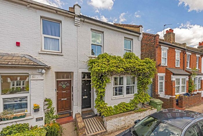 4 Bedroom Terraced House To Rent In York Road, Teddington, TW11