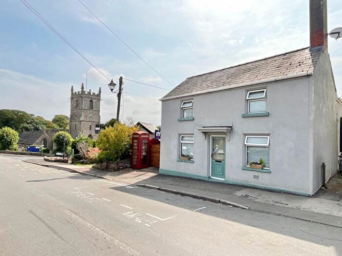 3 Bedroom Detached House For Sale In High Street, Raglan, Usk, NP15