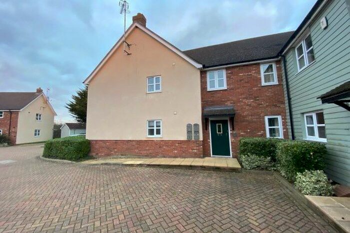 2 Bedroom Flat To Rent In Main Road, Boreham, Chelmsford, CM3