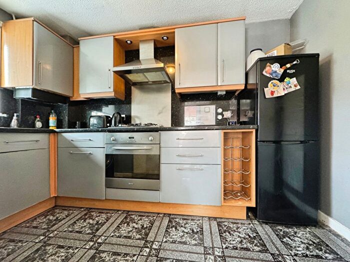 1 Bedroom End Of Terrace House For Sale In Hillfoot, Houston, PA6