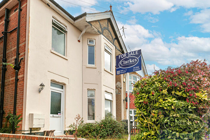 1 Bedroom Apartment For Sale In Acland Road, Bournemouth, BH9