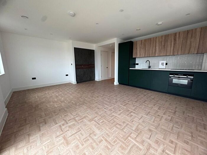 Studio For Sale In C Block, St. John's Hill, London, SW11