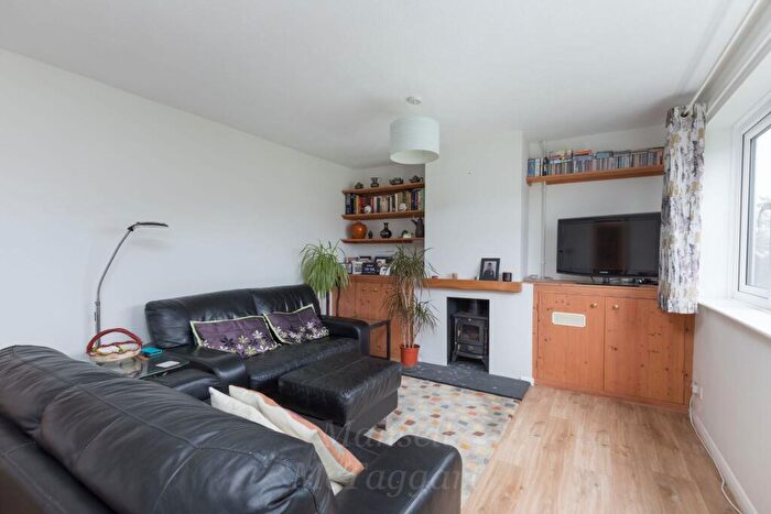 2 Bedroom Semi-Detached House For Sale In Hatch End, Forest Row, RH18