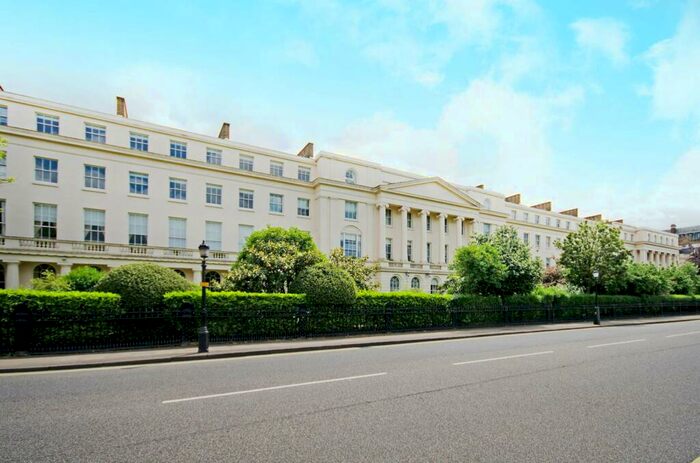 4 Bedroom Flat To Rent In York Terrace West, Regent's Park, London, NW1