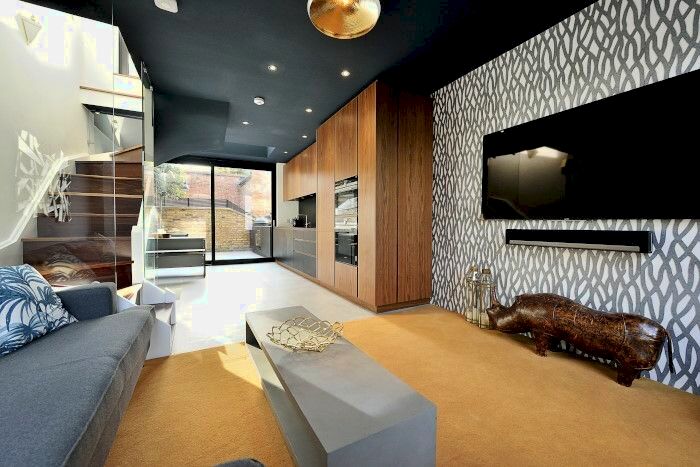 2 Bedroom Maisonette To Rent In Barnsbury Street, London, N1