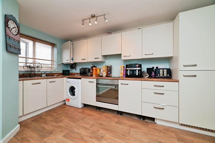 3 Bedroom End Of Terrace House For Sale In Callerton Street, Hull, HU3