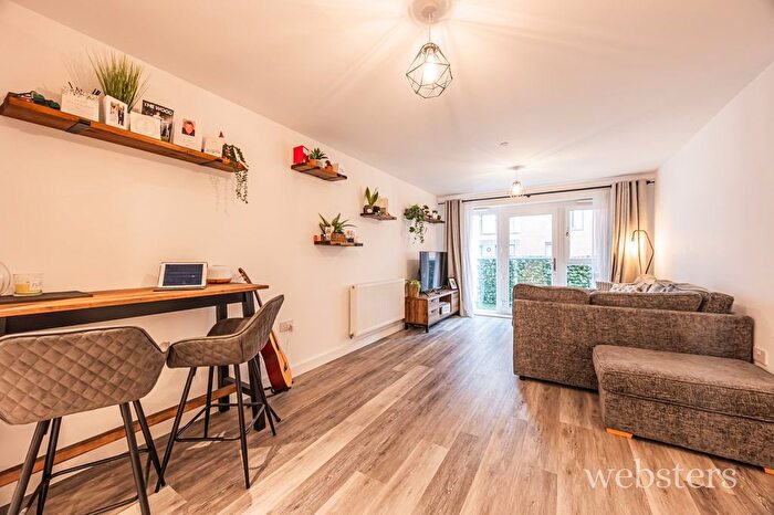 2 Bedroom Flat For Sale In Geoffrey Watling Way, Norwich, NR1