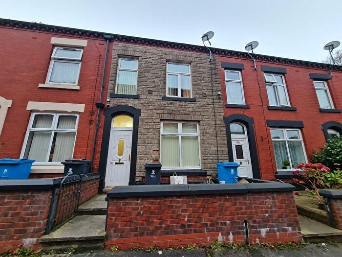 4 Bedroom Terraced House To Rent In Plato Street, Chadderton, Oldham, OL9
