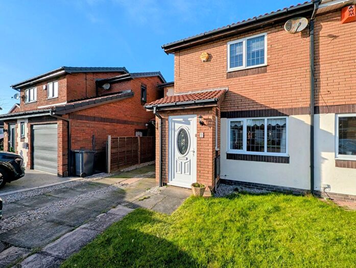 3 Bedroom Semi Detached House For Sale In Thornbury Close, Boldon Colliery, NE35