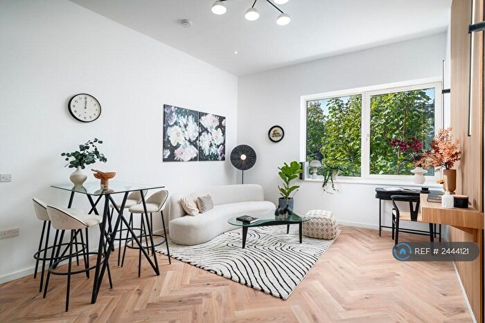 Studio To Rent In Astra House, London, SE14