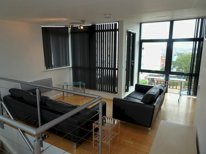 3 Bedroom Flat To Rent In Rickman Drive, Birmingham, B15