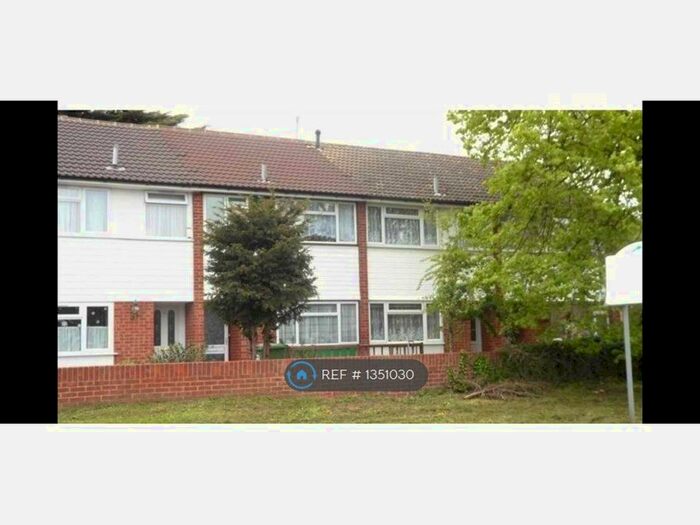 2 Bedroom Terraced House To Rent In Atherton Close, Stanwell, Staines-Upon-Thames, TW19
