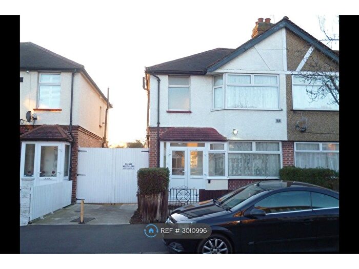 3 Bedroom Semi Detached House To Rent In Buckingham Avenue, Feltham, TW14